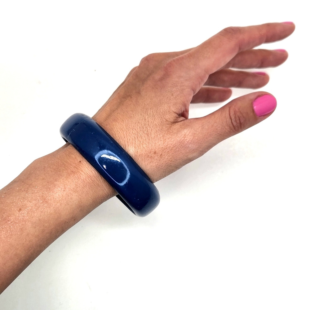 Vintage Lucite Plastic Bangle Bracelet Blue Color 1960’s Style Boho
